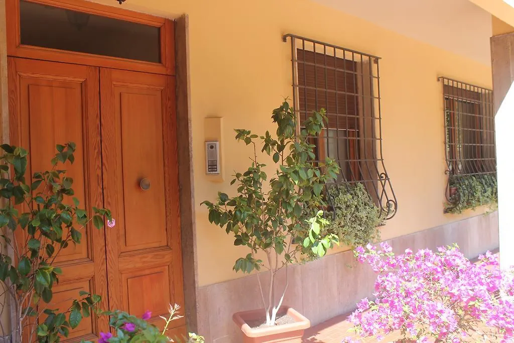 Apartment Siena Home And Sailing