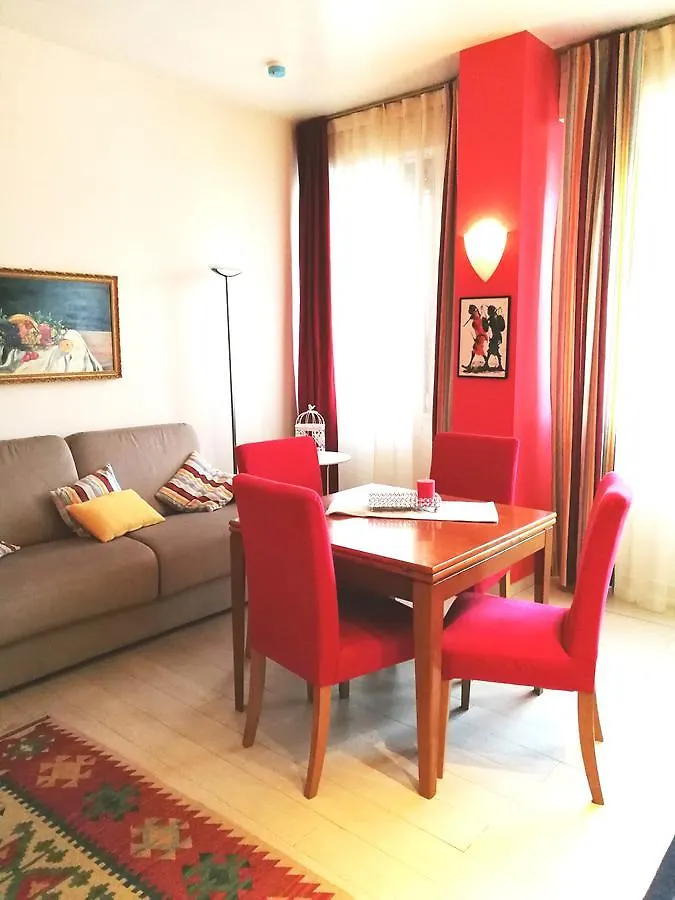 Siena Home And Sailing Italy